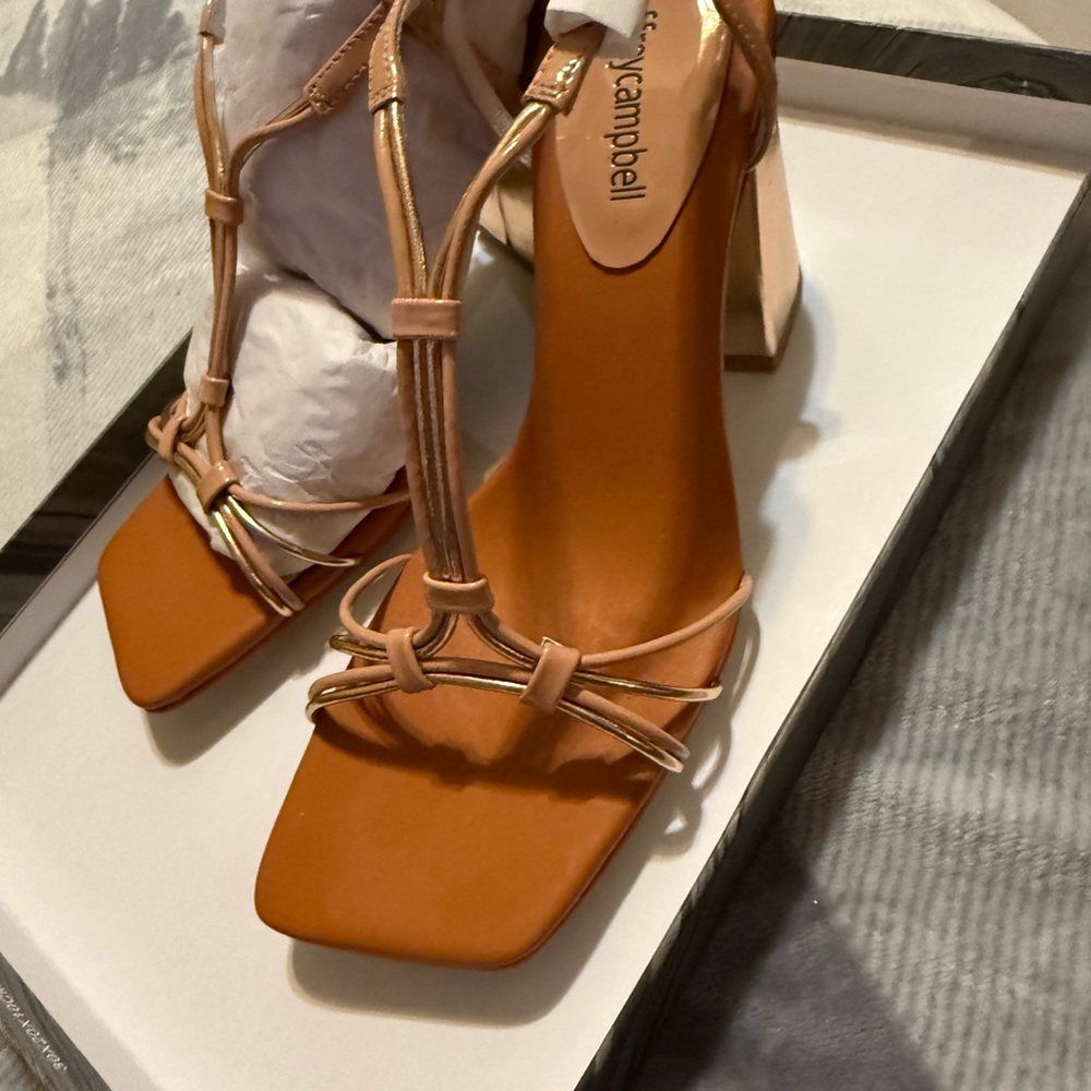 Jeffrey Campbell Sandal Size 7.5